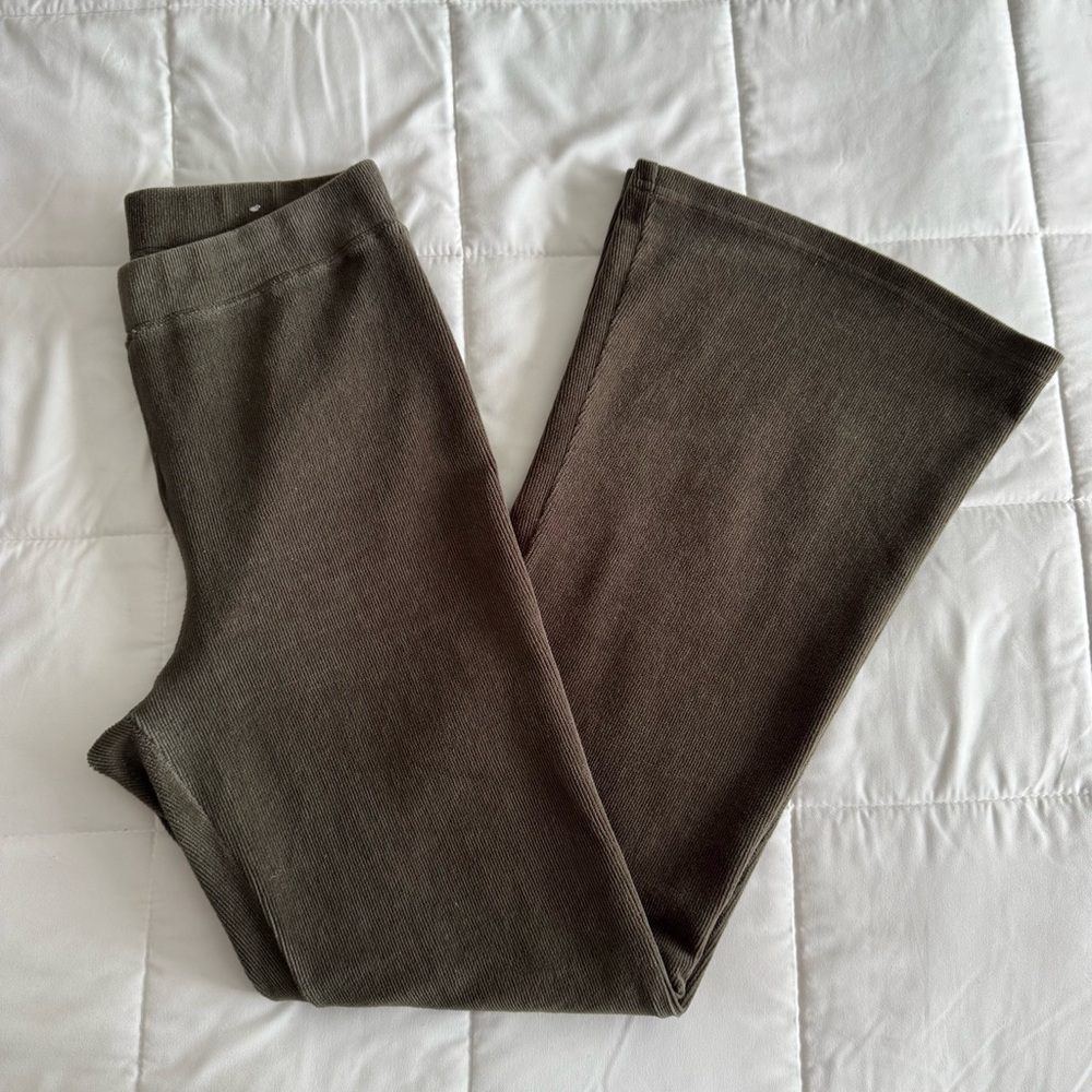 American Eagle Outfitters Corduroy Flare Pants Size L